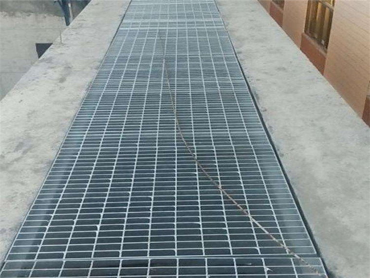 1573003193112224.jpg b00071.jpg